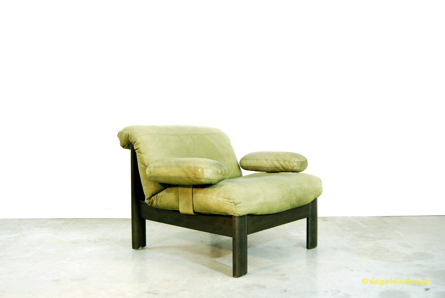 leren fauteuil leolux vintage jaren 70 leren sofa en of fauteuils leolux de leren fauteuil leolux vintage jaren 70 leren sofa en of fauteuils leolux de